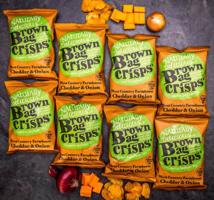 8× Brambůrky Brown Bag Crisps - cheddar a cibule 40 g