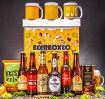 Beerboxeo dárkové balení - Plné pivních speciálů s pivním Hrnkem